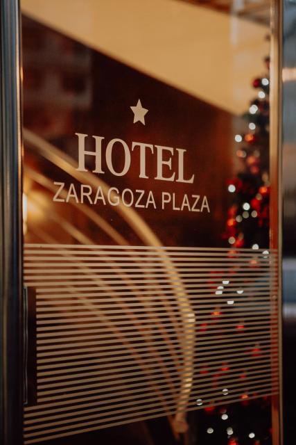 Hotel Zaragoza Plaza