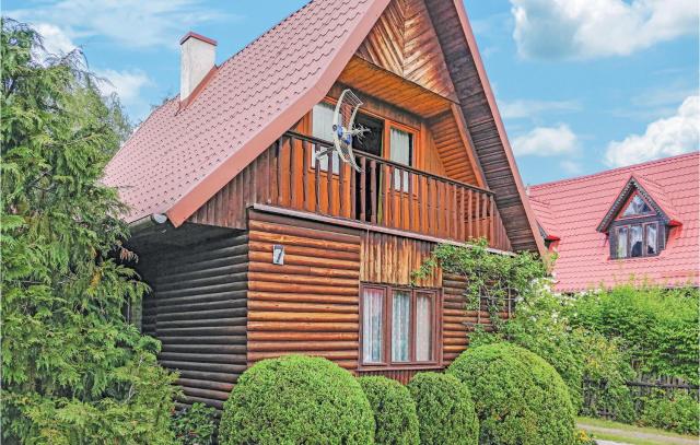 Gorgeous Home In Gietrzwald With Kitchen