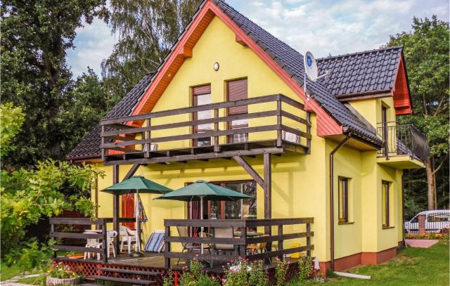 Nice Home In Nowe Warpno With Kitchen