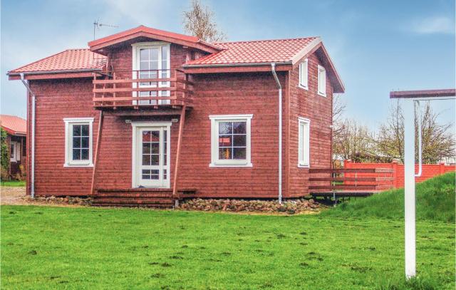 4 Bedroom Pet Friendly Home In Ustronie Morskie