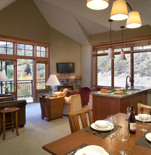 Capitol Peak Lodge - CoralTree Residence Collection