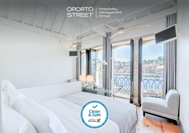 Oporto Street Fonte Taurina - Riverfront Suites