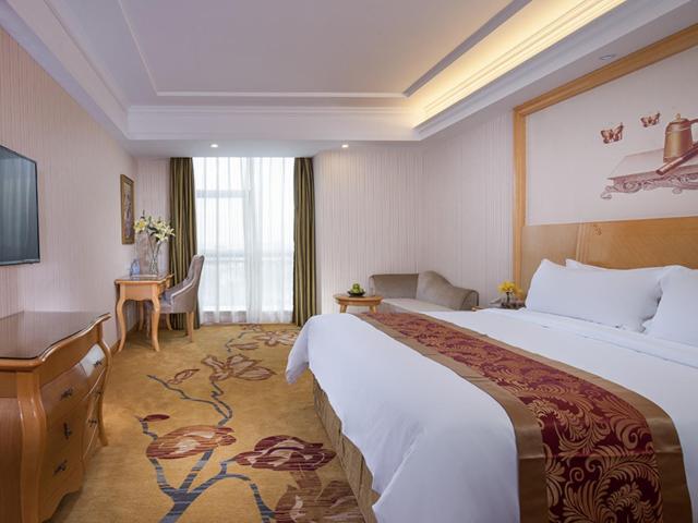 Vienna Hotel Dongguan Chengcaiyuan International Plaza