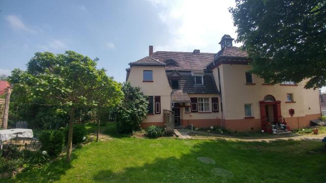 Historische Schule "Ferienwohnung Pauline" I&II