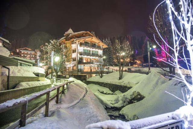 Chalet Laura Lodge Hotel