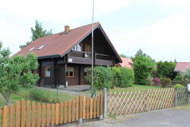 Holzblockhaus mit Kamin am Kite , Surf und Badestrand