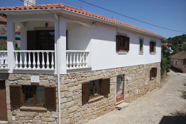 Casa Duas Fontes