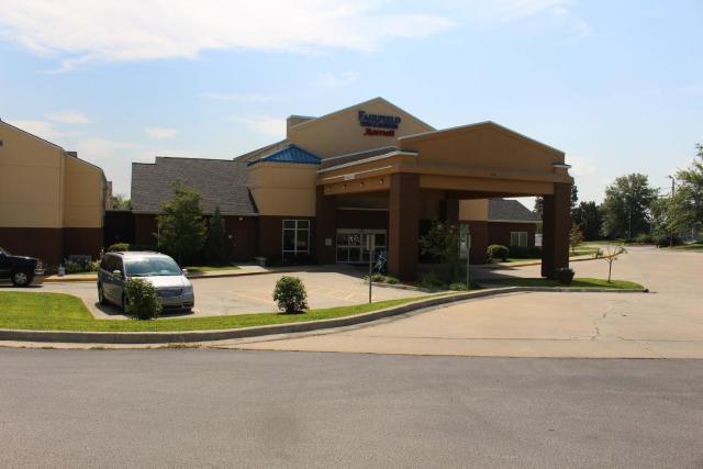 Fairfield Inn & Suites Kansas City Liberty