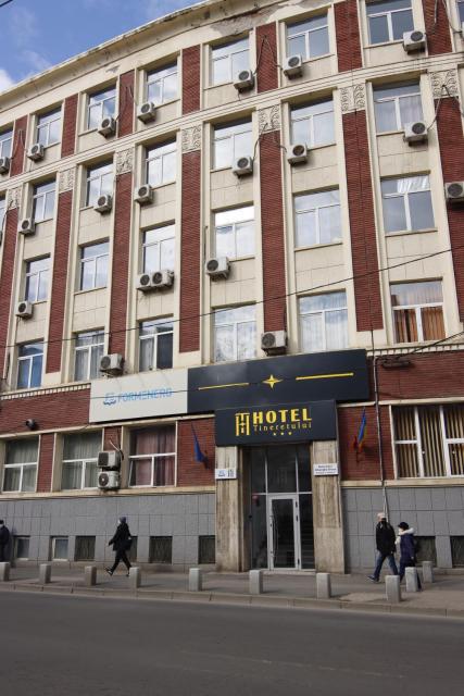 Hotel Tineretului