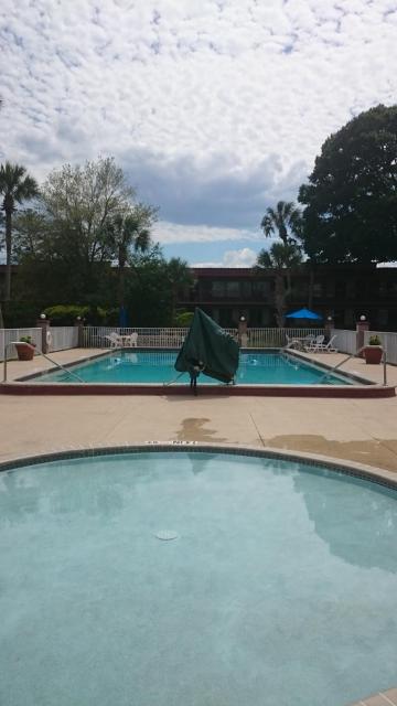 Motel 6-Spring Hill, FL - Weeki Wachee