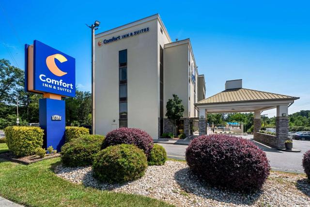 Comfort Inn & Suites Durham near Duke University