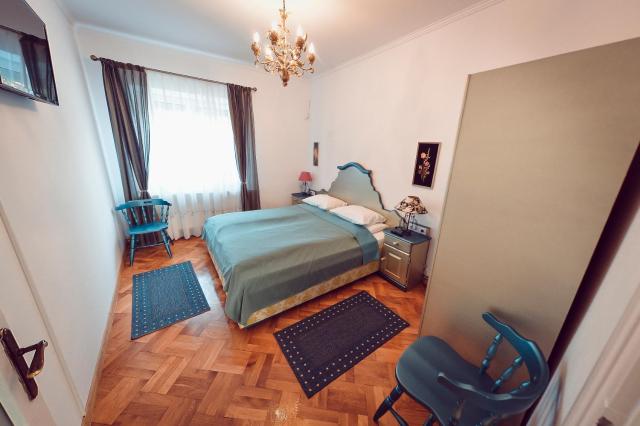 Antique Apartment Sibiu