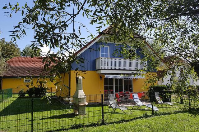 Cottages at the Kummerower See Verchen