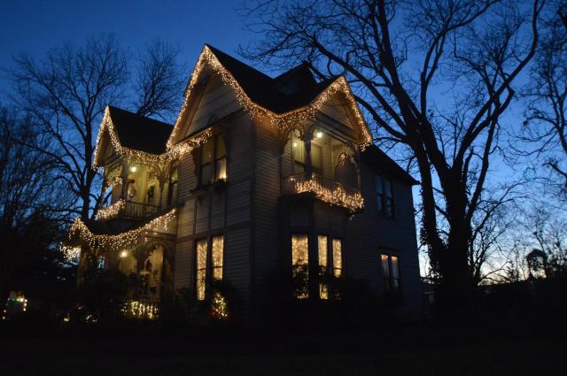 Carleton House Bed and Breakfast