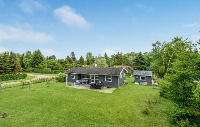 Cozy Home In Væggerløse With Wifi