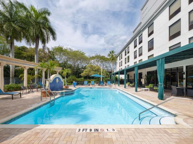 Hampton Inn Deerfield Beach