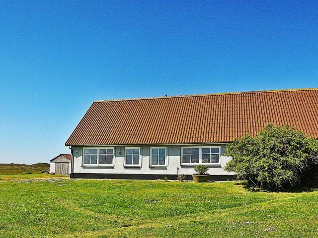 6 person holiday home in Hvide Sande