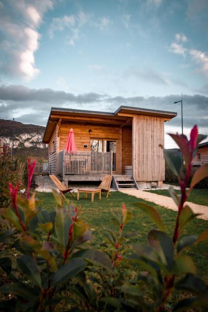 Les Lodges de la ViaRhôna / cabane-spa