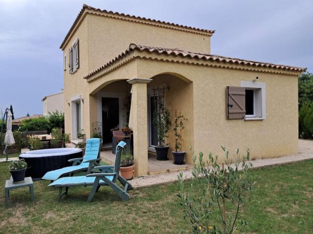 Chambre hôtes jacuzzi climatiseur provence