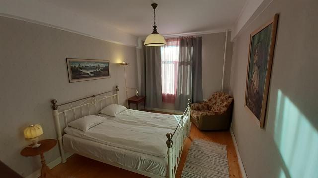 Majakovski Family Suite