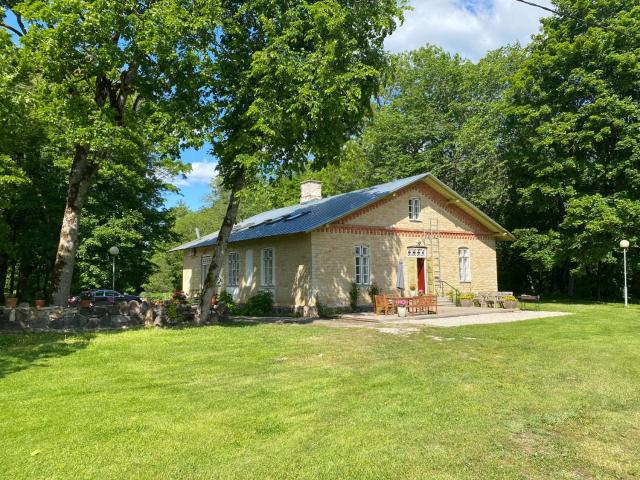 Park Villa Pärnu with sauna