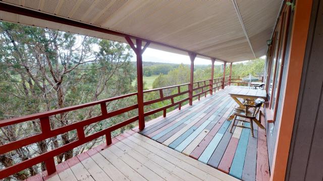 Hideout Ft Abajo 2 BR Cabin, Stunning Views, Secluded!