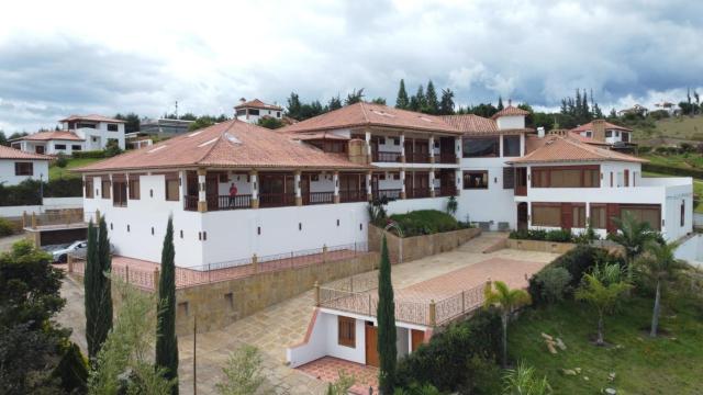 Hotel Puente Piedra