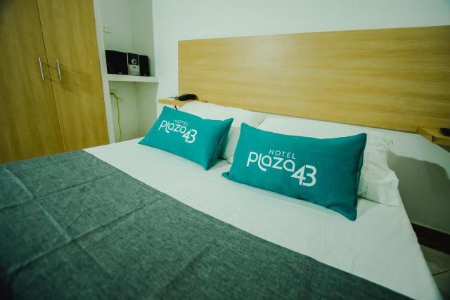 Hotel Plaza 43