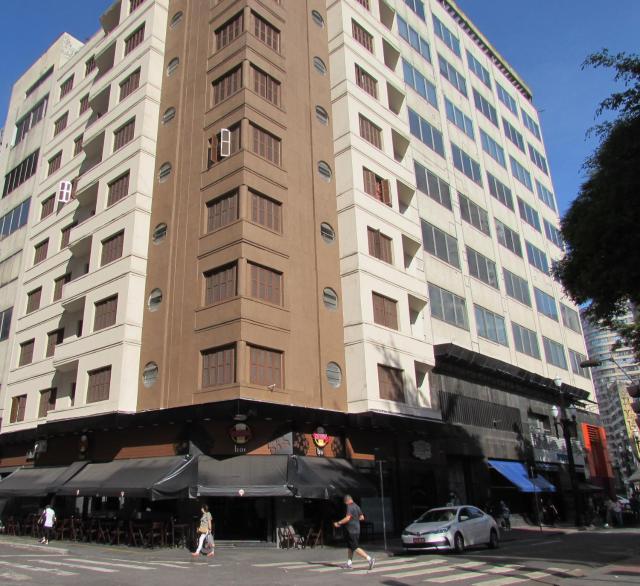 Nébias Palace Hotel junto da Avenida Ipiranga com São João em Frente ao Bar Brahma SP