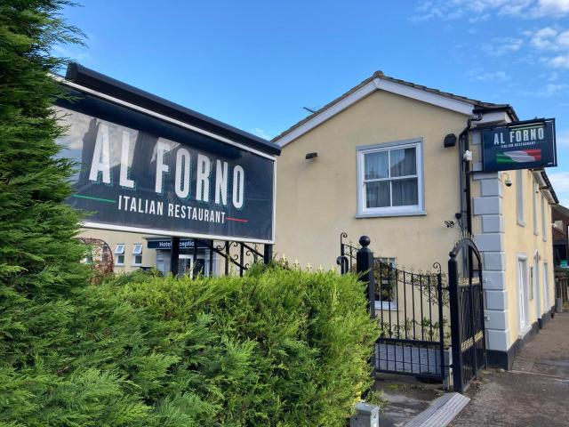 Al Forno Restaurant & Inn