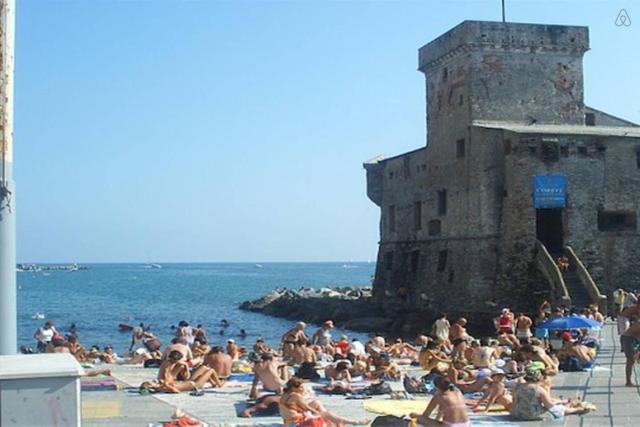 Trilocale con posto auto privato a 5 minuti a piedi dalla spiaggia