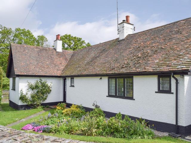 Kingshill Farm Cottage - 28270