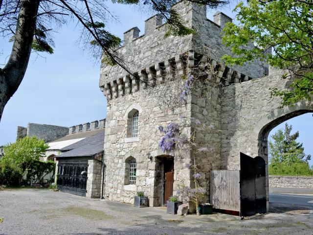 Hen Wrych Hall Tower