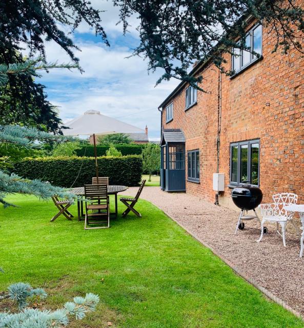 The Cottage, Yew Tree Farm Holidays, Tattenhall, Chester