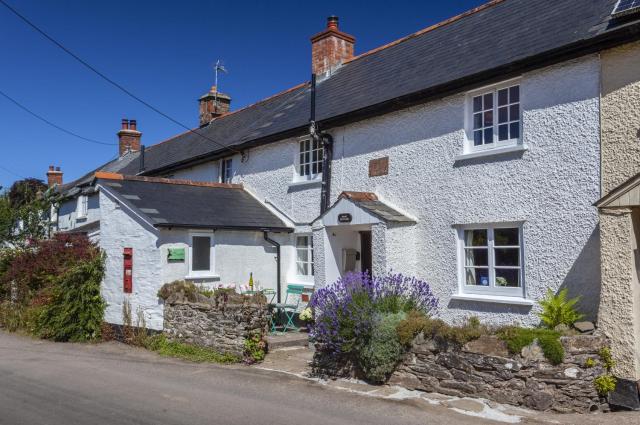 Syms Cottage Cutcombe