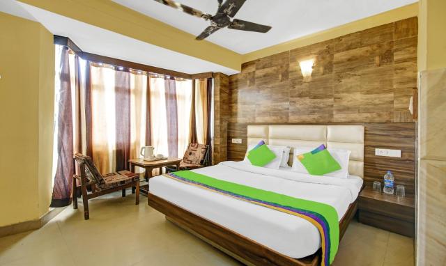 Itsy Hotels Amrita Raghunath Bazaar Jammu