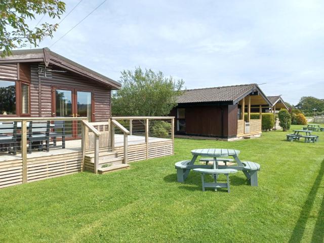 Green View Lodges