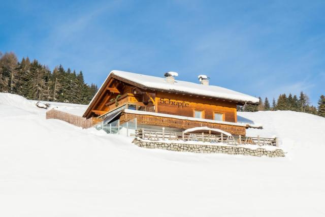 SCHUPFE- direkt neben der Kabinenbahn Gitschberg Jochtal