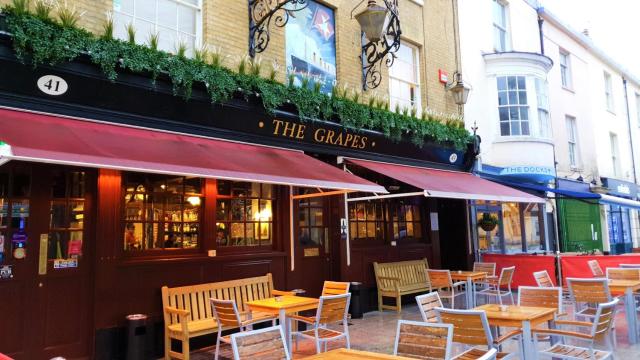 The Grapes Pub