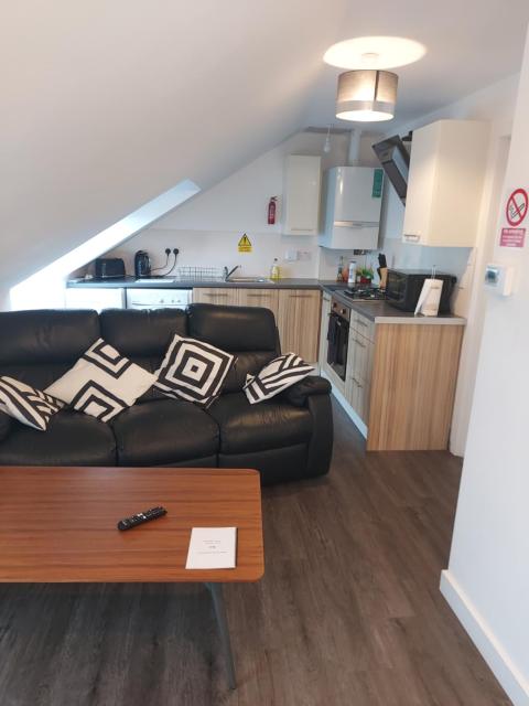 Maze Serviced Apartment