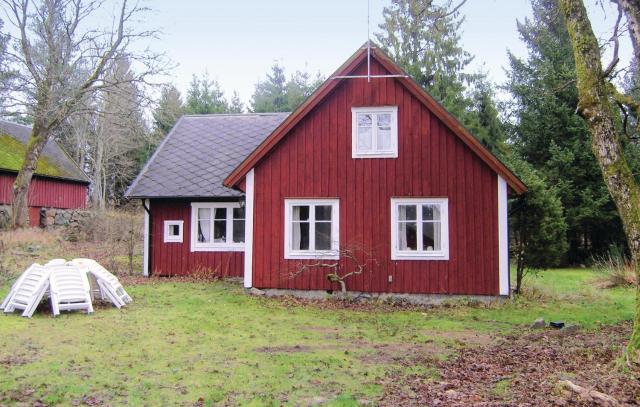 Nice Home In Lidhult With Kitchen