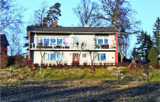 Nice Apartment In Näshulta With Kitchen