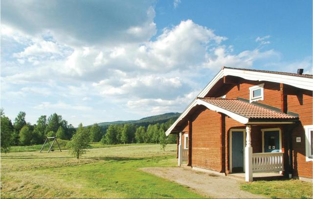 Cozy Home In Sysslebäck With Kitchen