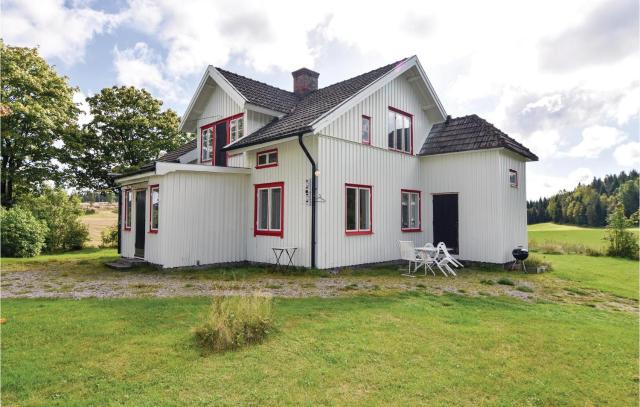 Lovely Home In Högsäter With Kitchen