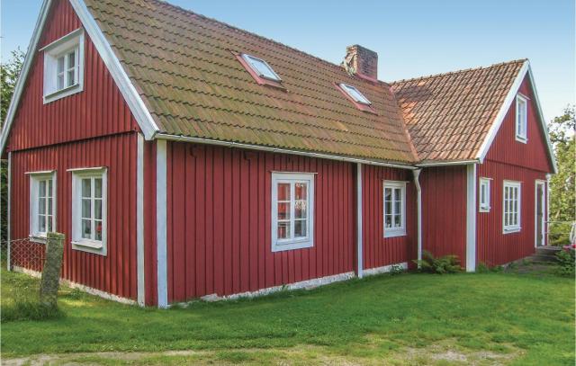 Gorgeous Home In Näsum With Kitchen