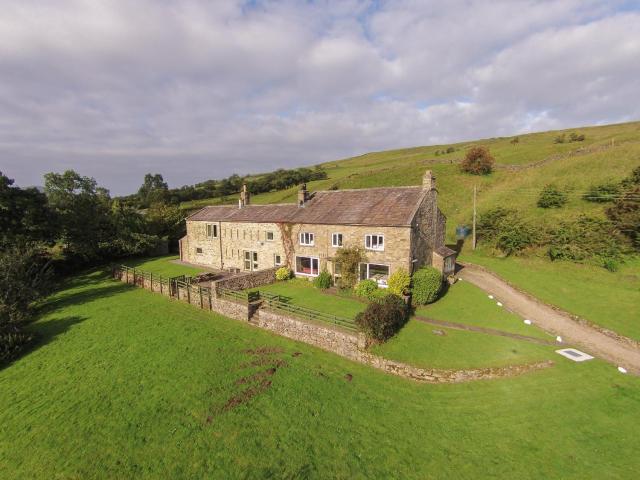 Deerclose West Farmhouse