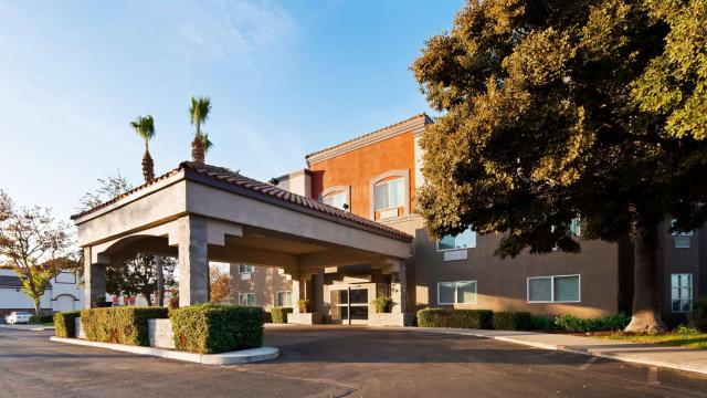 Best Western Plus Villa Del Lago Inn Patterson