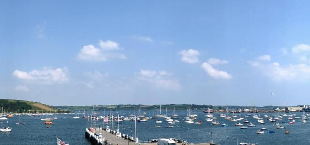 Large central Falmouth apartment with views Top rated