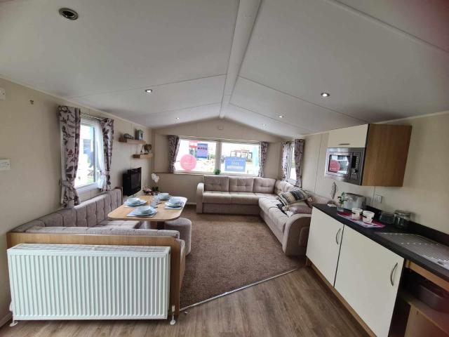 Happy Days Caravan Primrose Valley