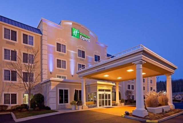 Holiday Inn Express Boston-Milford, an IHG Hotel